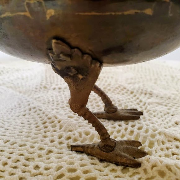 Peacock Shaped Brass Betel Nut Box - Picture 9 of 12